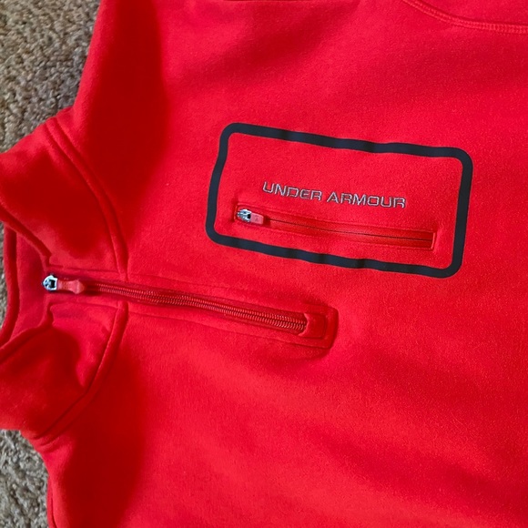 Under Armour 1/4 Zip - Picture 2 of 3